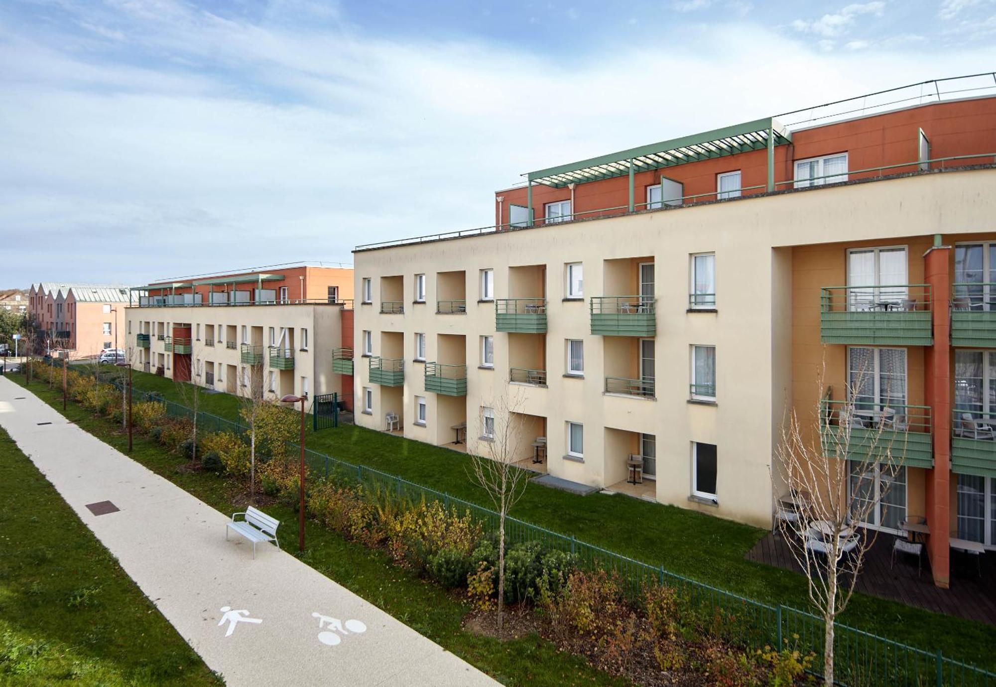 B&B Hotel Bois D'Arcy Saint Quentin En Yvelines Ngoại thất bức ảnh