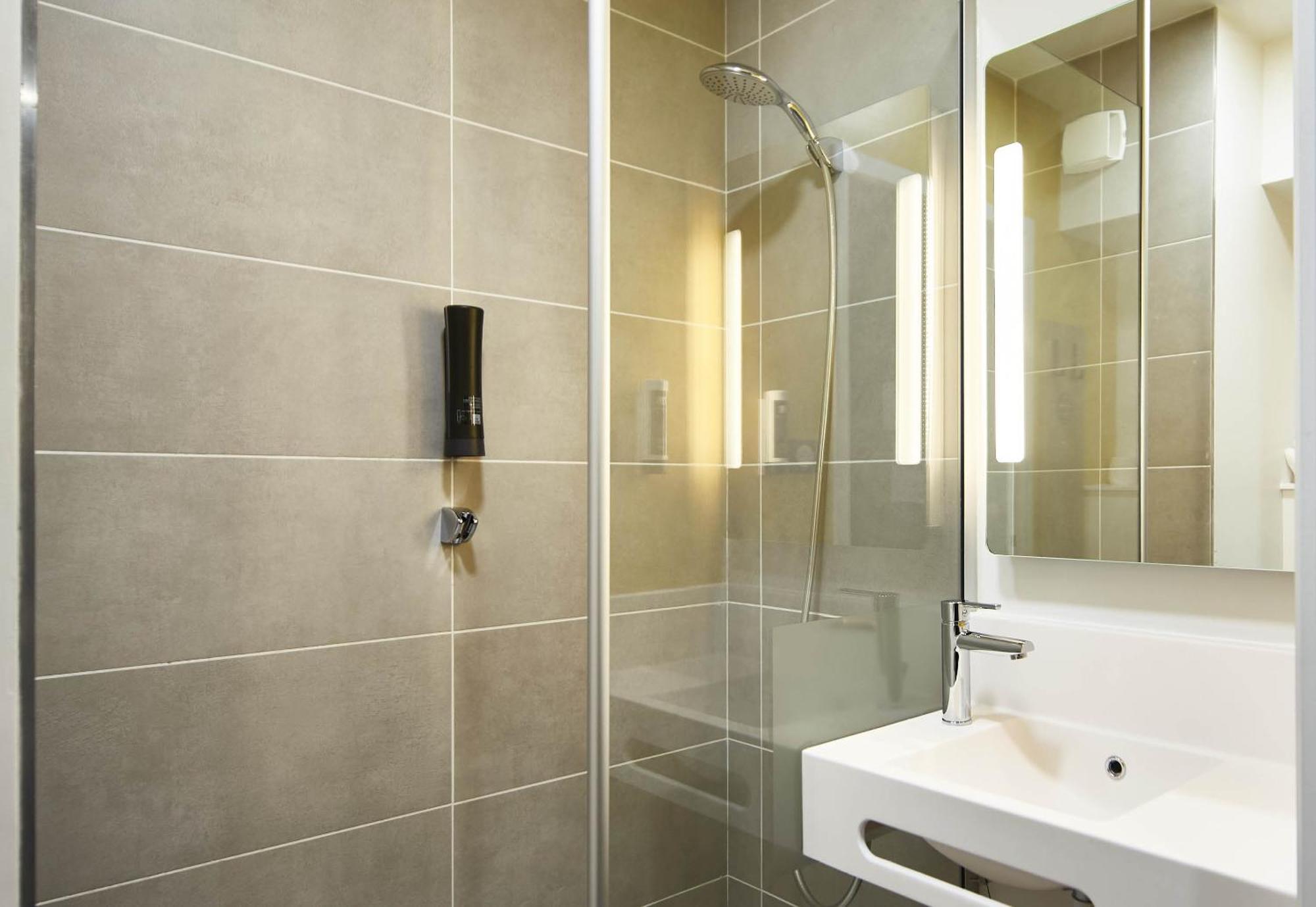 B&B Hotel Bois D'Arcy Saint Quentin En Yvelines Ngoại thất bức ảnh